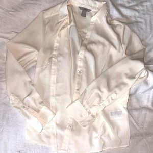 H&M - long sleeve button down blouse